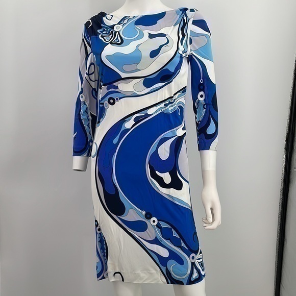 Emilio Pucci Dresses & Skirts - UEC Emilio Pucci blue & white pattern boatneck long sleeve midi dress size 4